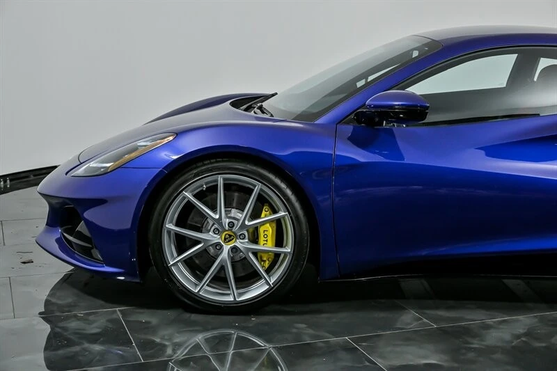 2024 Lotus Emira - Image 6 of 21