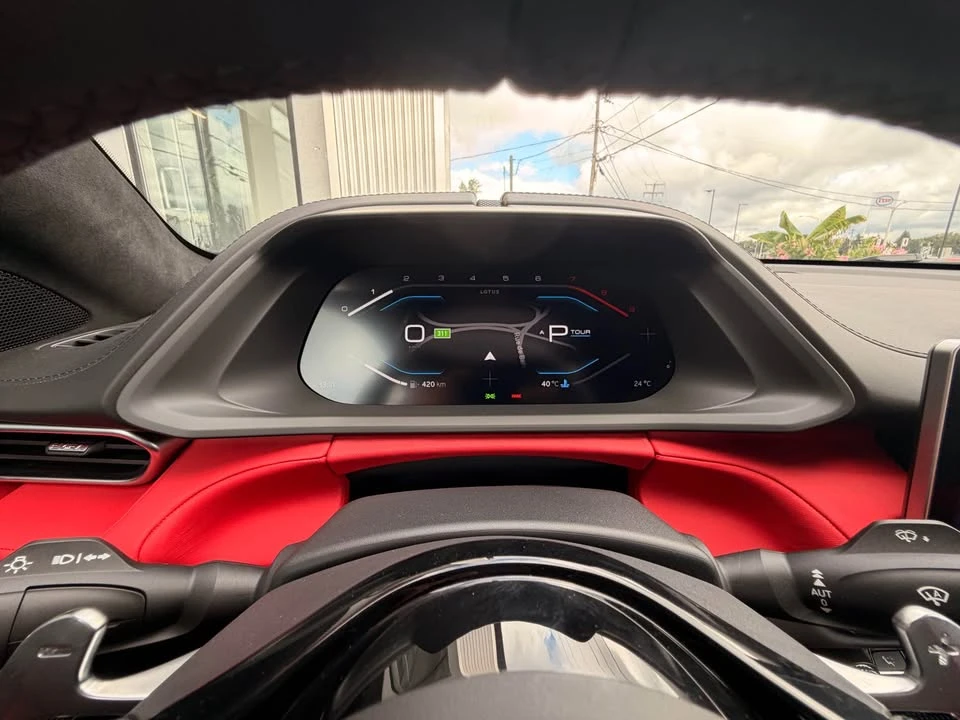 2024 Lotus Emira - Image 15 of 15