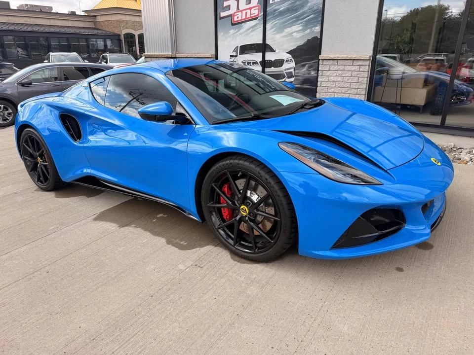2024 Lotus Emira - Image 9 of 15