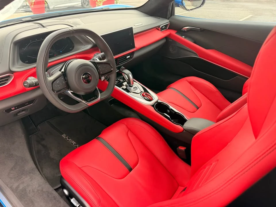 2024 Lotus Emira - Image 11 of 15