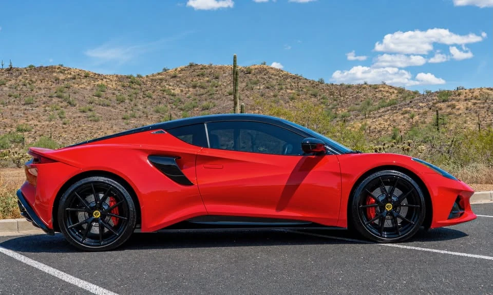 2024 Lotus Emira - Image 5 of 12