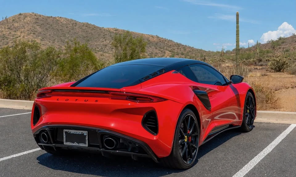 2024 Lotus Emira - Image 6 of 12
