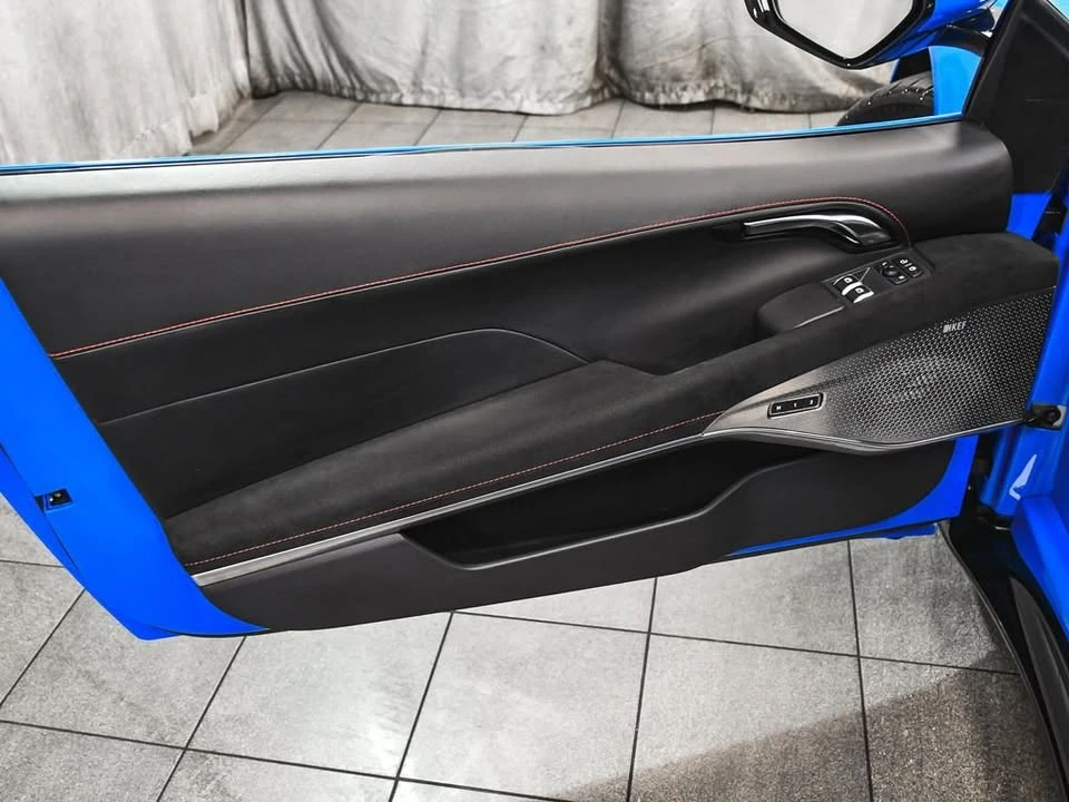 2024 Lotus Emira - Image 9 of 20