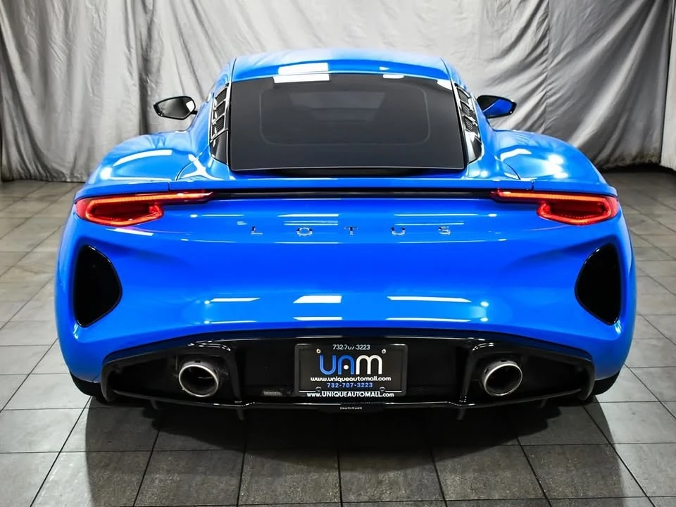 2024 Lotus Emira - Image 5 of 20