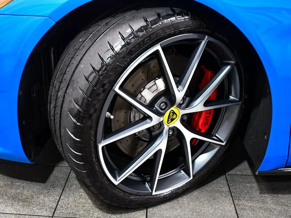 2024 Lotus Emira - Image 7 of 20