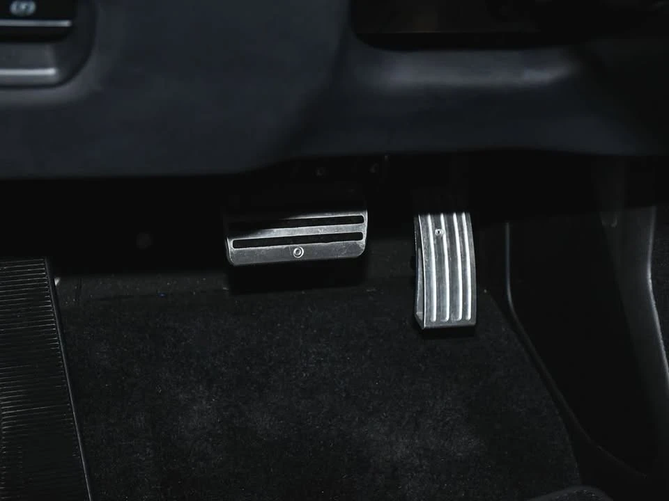 2024 Lotus Emira - Image 20 of 20