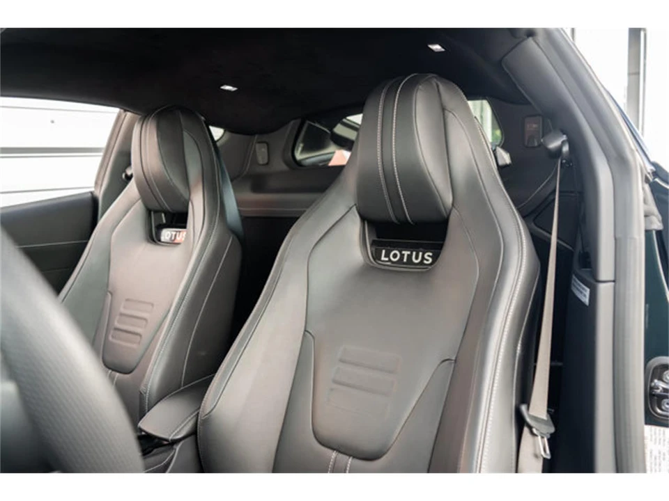 2024 Lotus Emira - Image 9 of 12