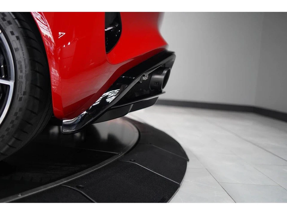 2024 Lotus Emira - Image 26 of 31