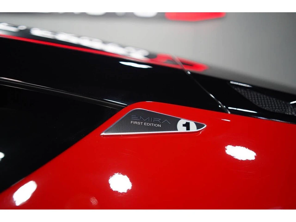 2024 Lotus Emira - Image 22 of 31