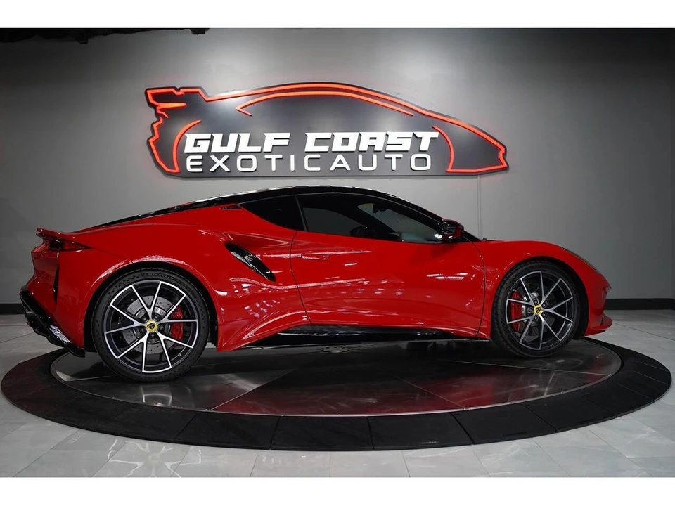 2024 Lotus Emira - Image 8 of 31