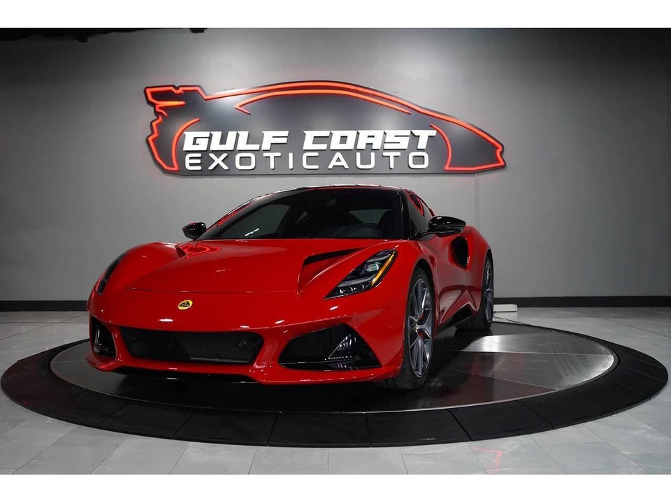 2024 Lotus Emira - Image 13 of 31