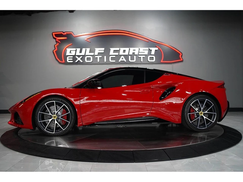 2024 Lotus Emira - Image 3 of 31