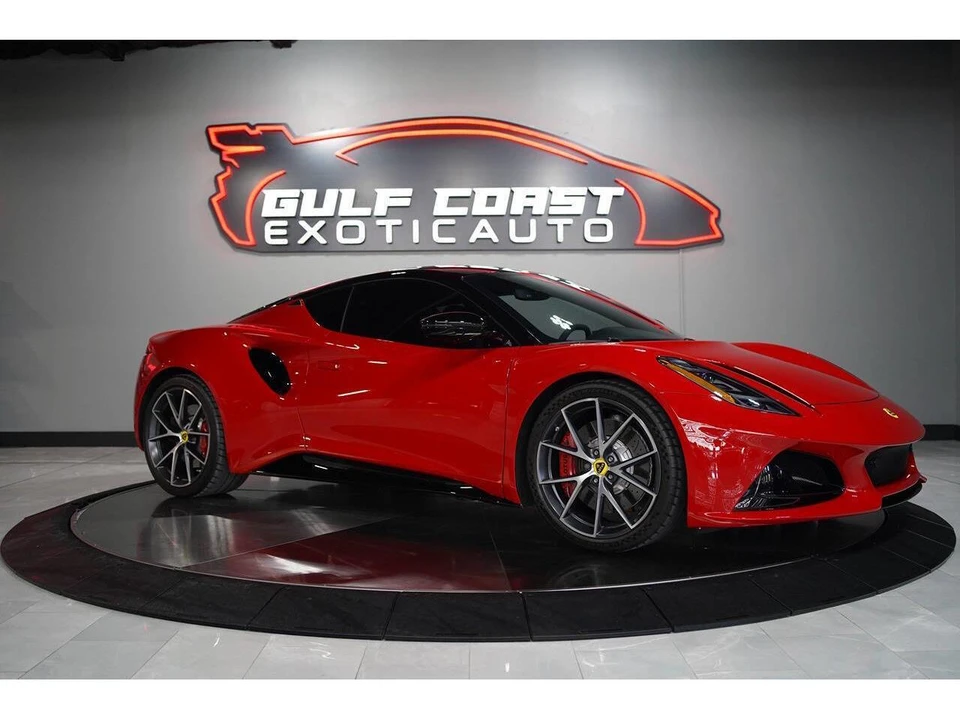 2024 Lotus Emira - Image 10 of 31
