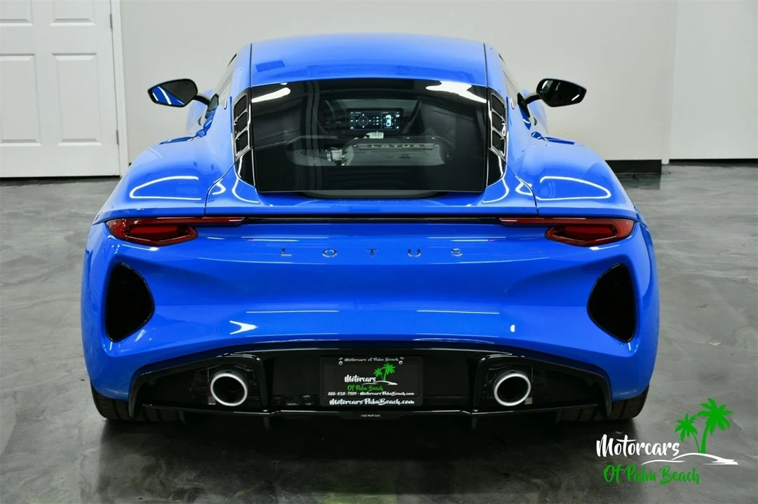2024 Lotus Emira - Image 9 of 21
