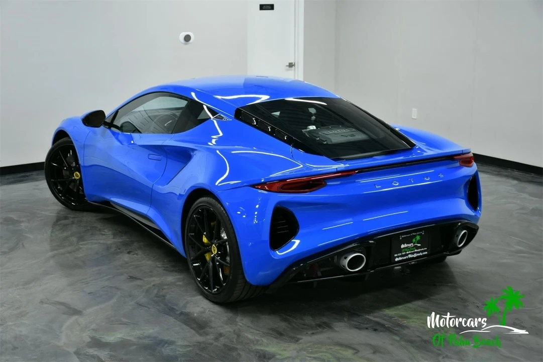 2024 Lotus Emira - Image 6 of 21