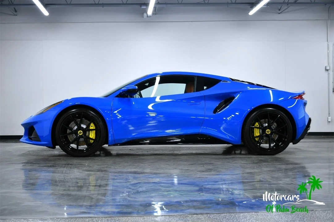 2024 Lotus Emira - Image 5 of 21