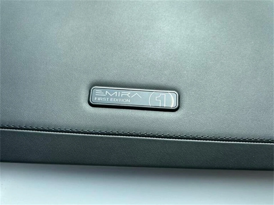 2024 Lotus Emira - Image 25 of 31