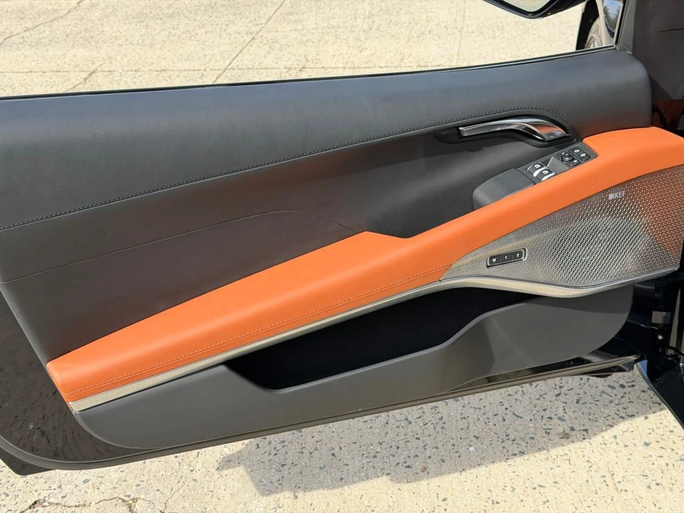 2024 Lotus Emira - Image 15 of 21