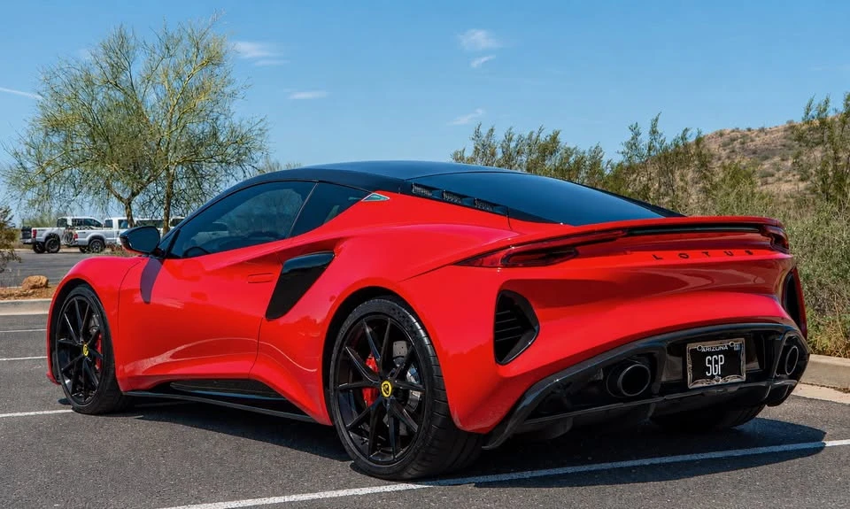 2024 Lotus Emira - Image 4 of 12