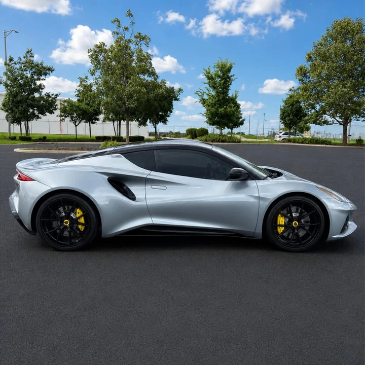 2024 Lotus Emira - Image 2 of 19
