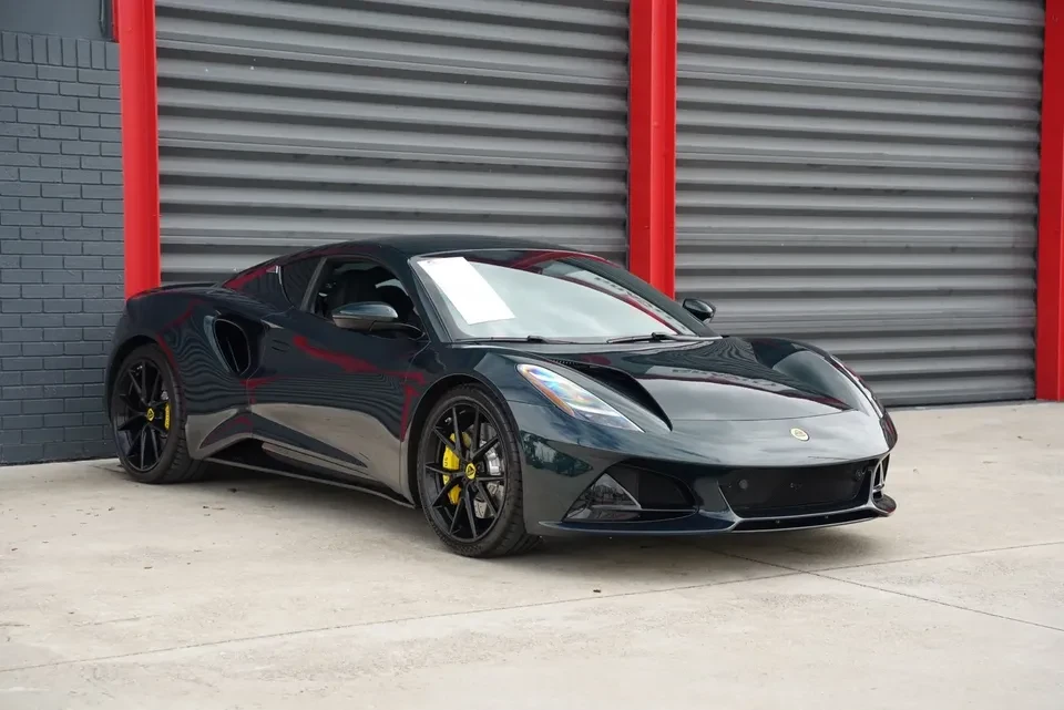 2024 Lotus Emira - Image 2 of 6