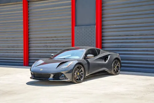 2024 Lotus Emira V6
