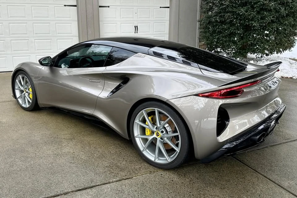 2024 Lotus Emira - Image 3 of 5