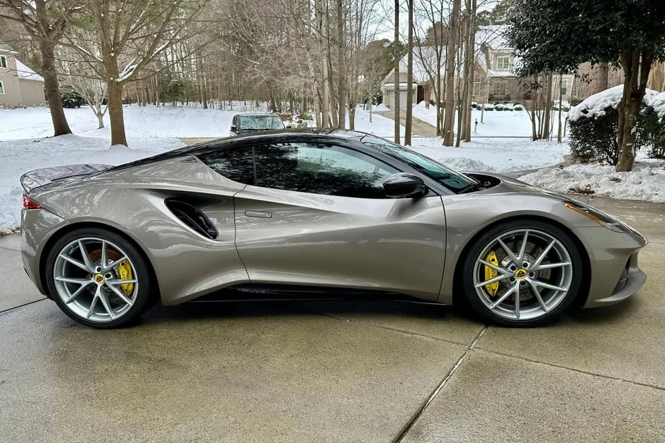 2024 Lotus Emira - Image 2 of 5