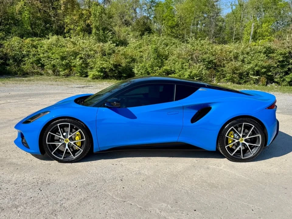 2024 Lotus Emira - Image 7 of 20