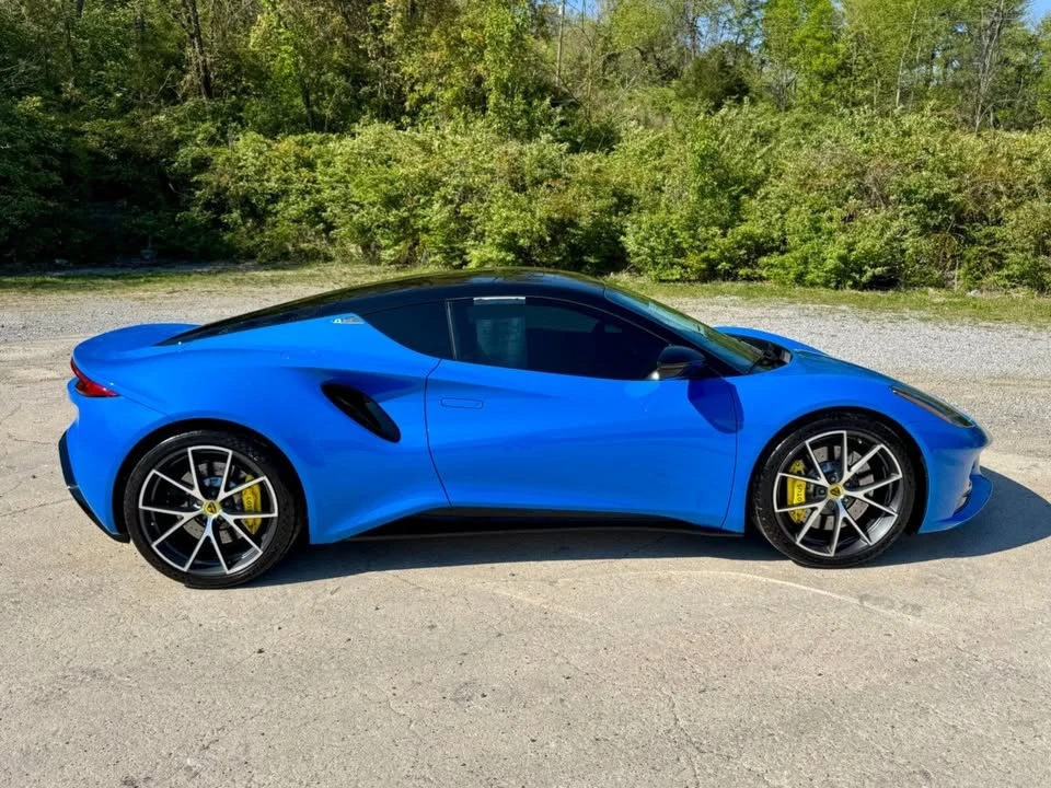 2024 Lotus Emira - Image 8 of 20