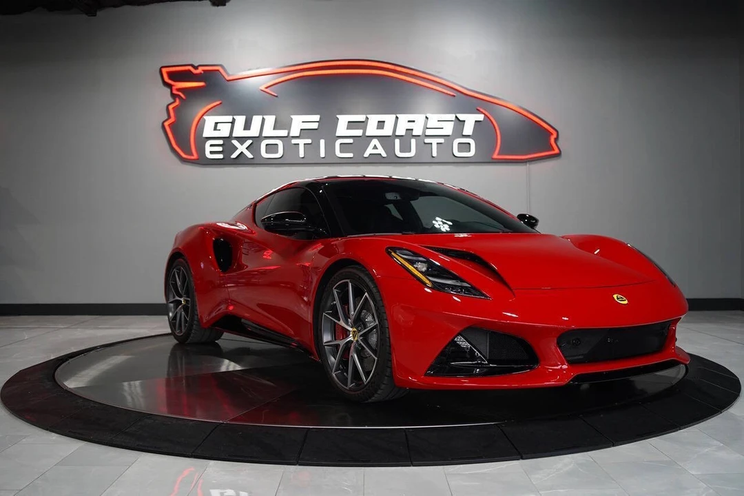 2024 Lotus Emira - Image 11 of 31