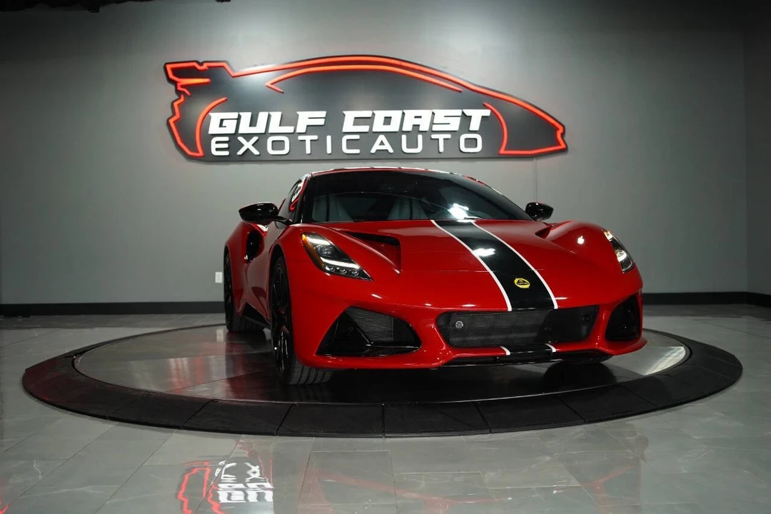 2024 Lotus Emira - Image 22 of 31