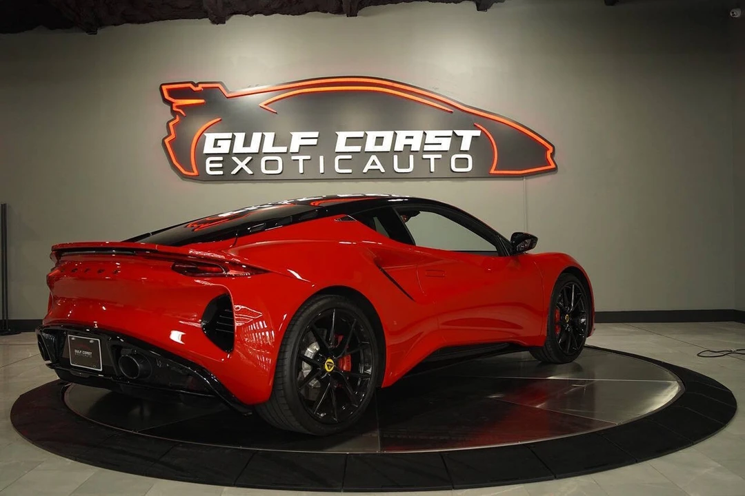 2024 Lotus Emira - Image 8 of 31