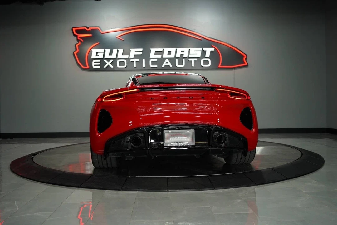 2024 Lotus Emira - Image 11 of 31