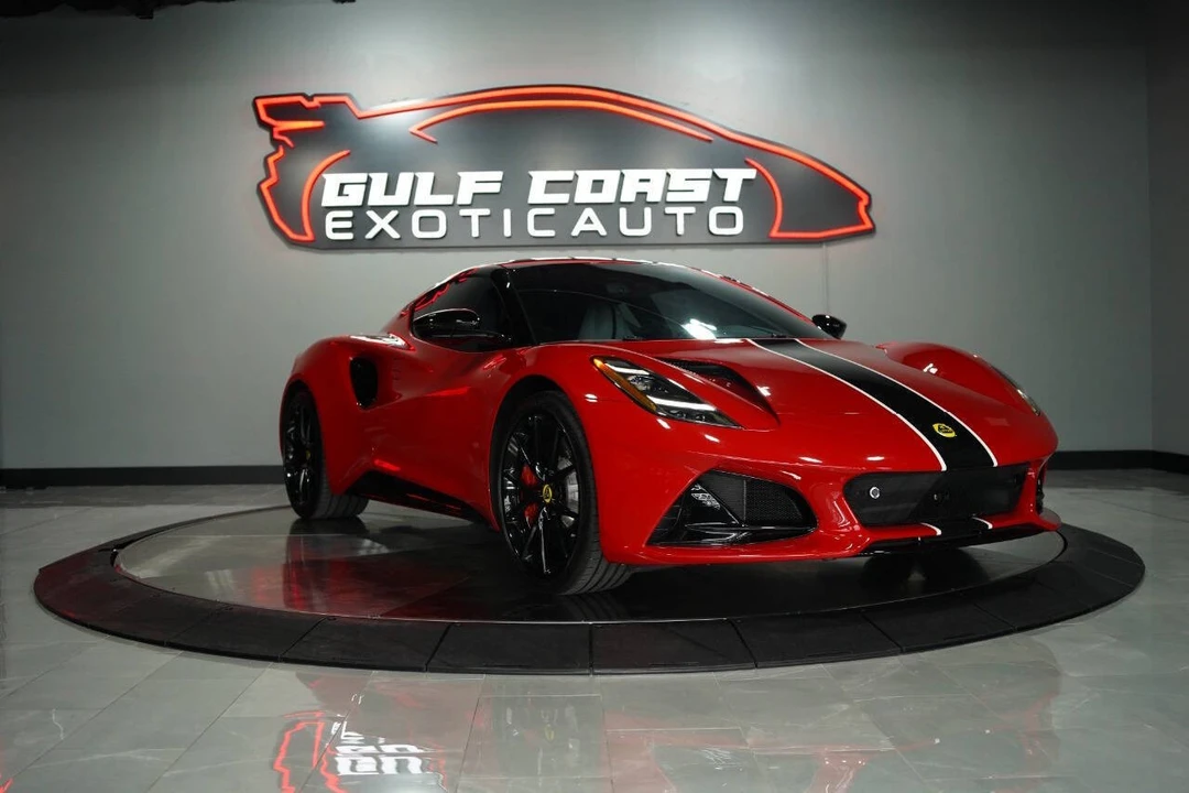 2024 Lotus Emira - Image 21 of 31