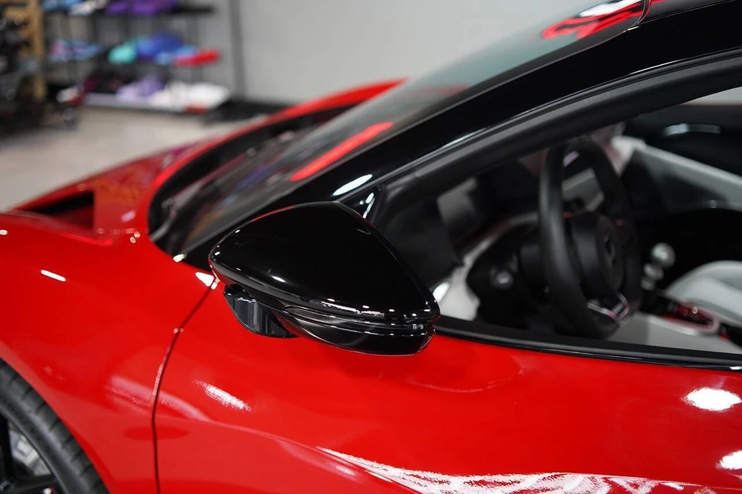 2024 Lotus Emira - Image 26 of 31