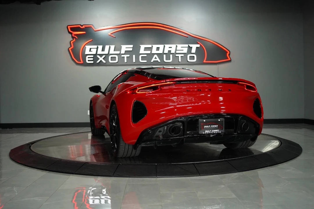 2024 Lotus Emira - Image 10 of 31