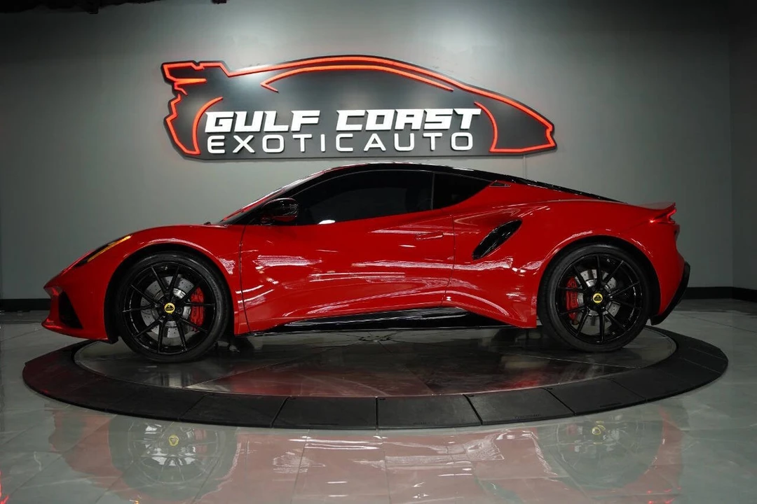 2024 Lotus Emira - Image 5 of 31
