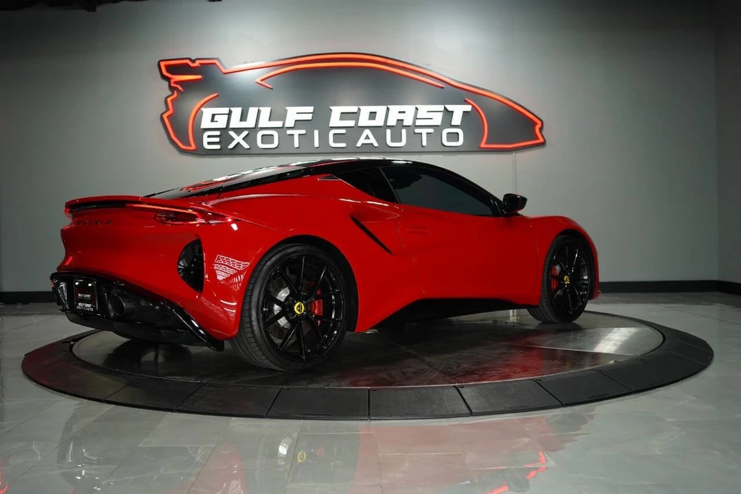 2024 Lotus Emira - Image 14 of 31