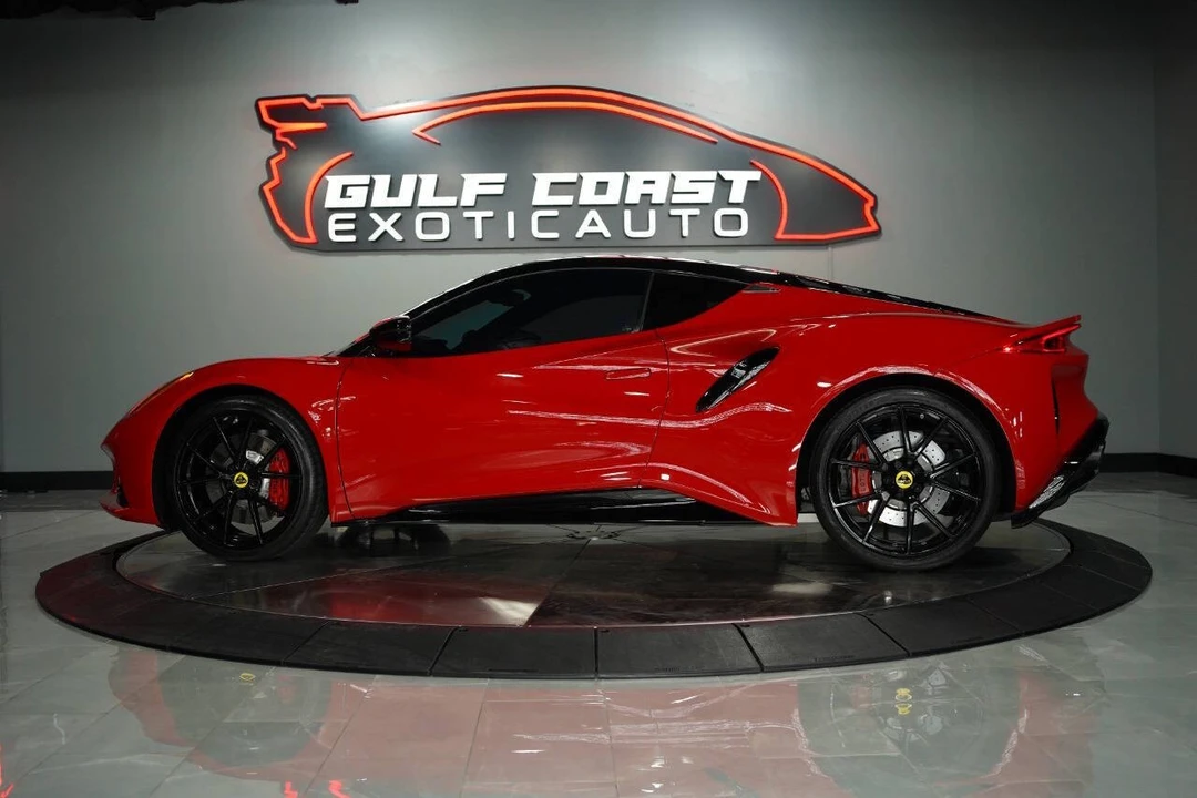 2024 Lotus Emira - Image 6 of 31