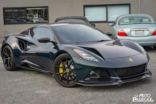 2024 Lotus Emira - Image 14 of 21