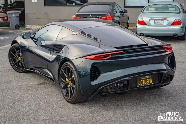 2024 Lotus Emira - Image 19 of 21