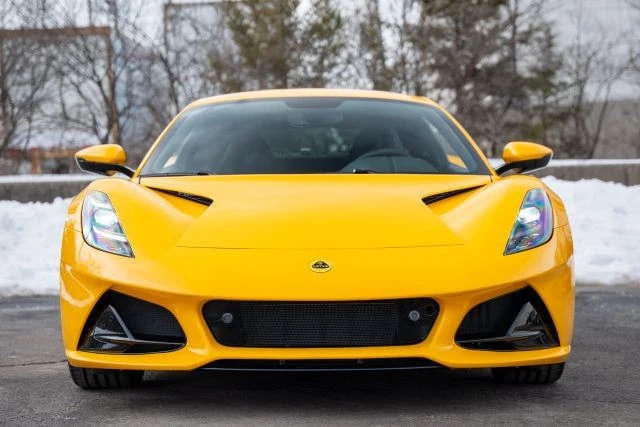 2024 Lotus Emira - Image 12 of 20