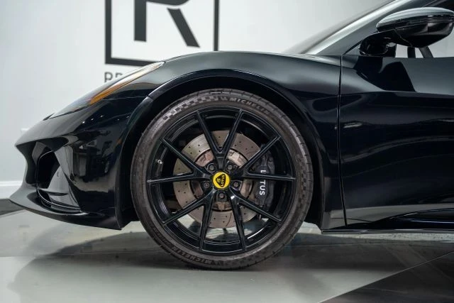 2024 Lotus Emira - Image 5 of 21