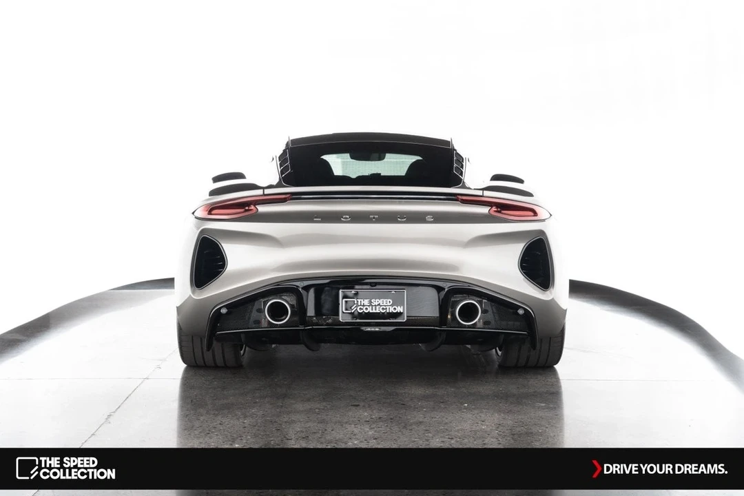 2024 Lotus Emira - Image 7 of 21