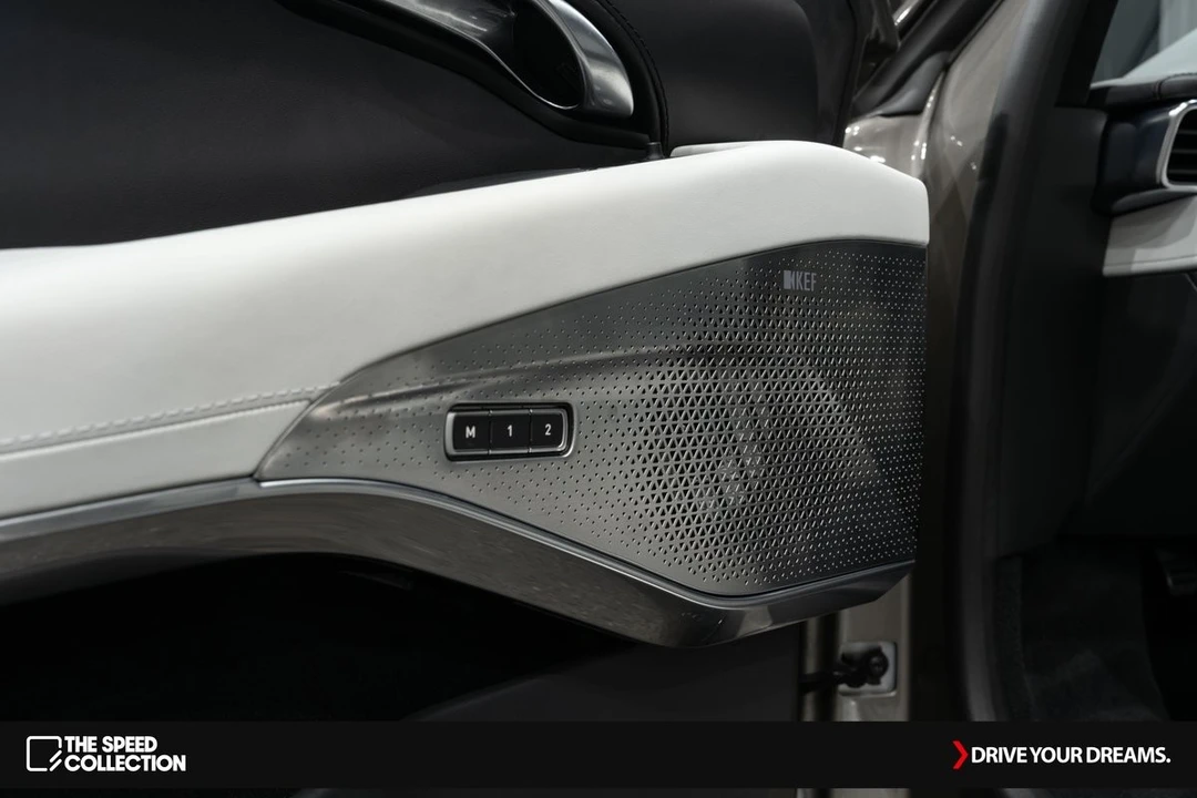 2024 Lotus Emira - Image 11 of 21