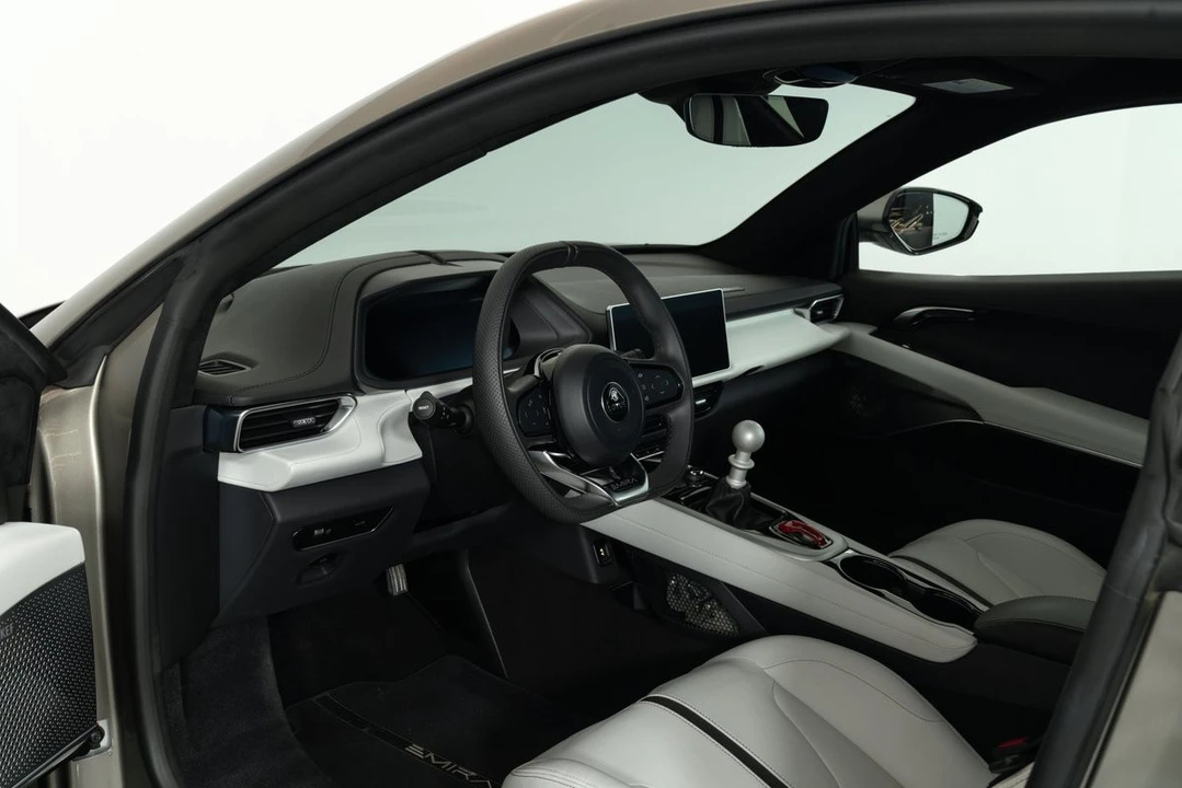 2024 Lotus Emira - Image 11 of 21