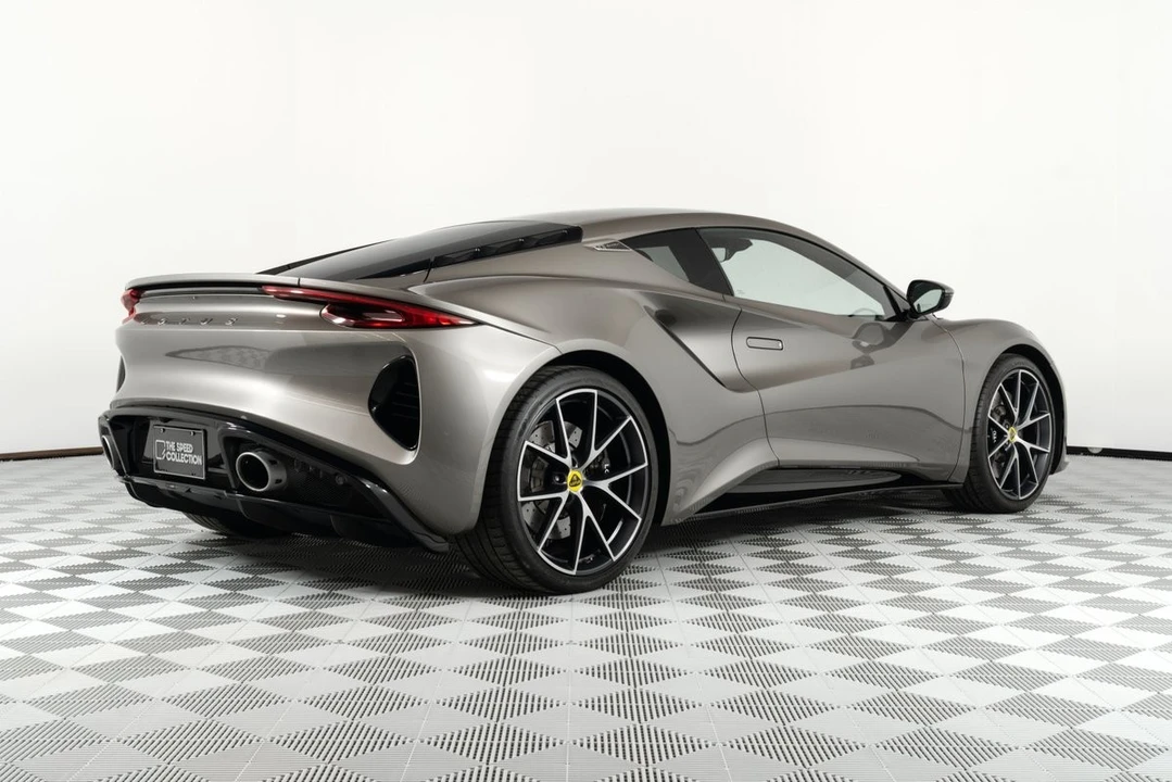 2024 Lotus Emira - Image 7 of 21