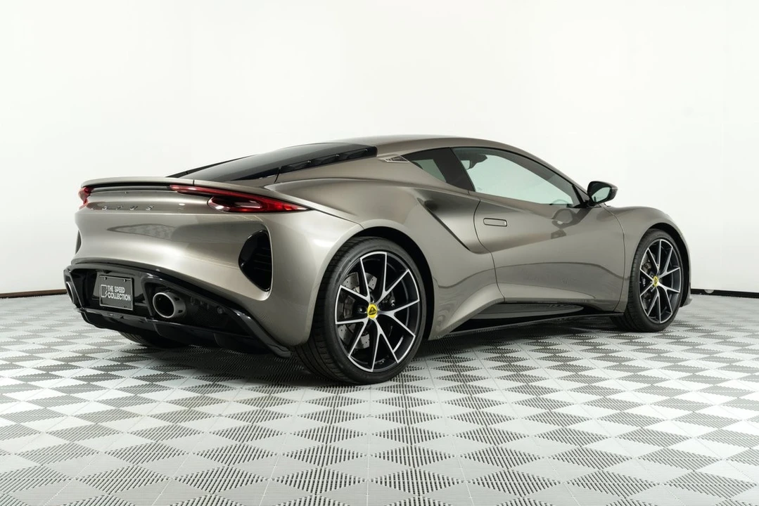 2024 Lotus Emira - Image 7 of 21