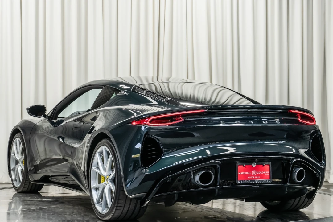 2024 Lotus Emira - Image 7 of 12